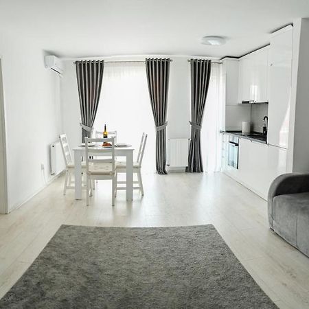 Artec Apartment Сибиу Экстерьер фото